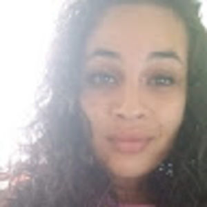 Meet your Posher, Jackeline